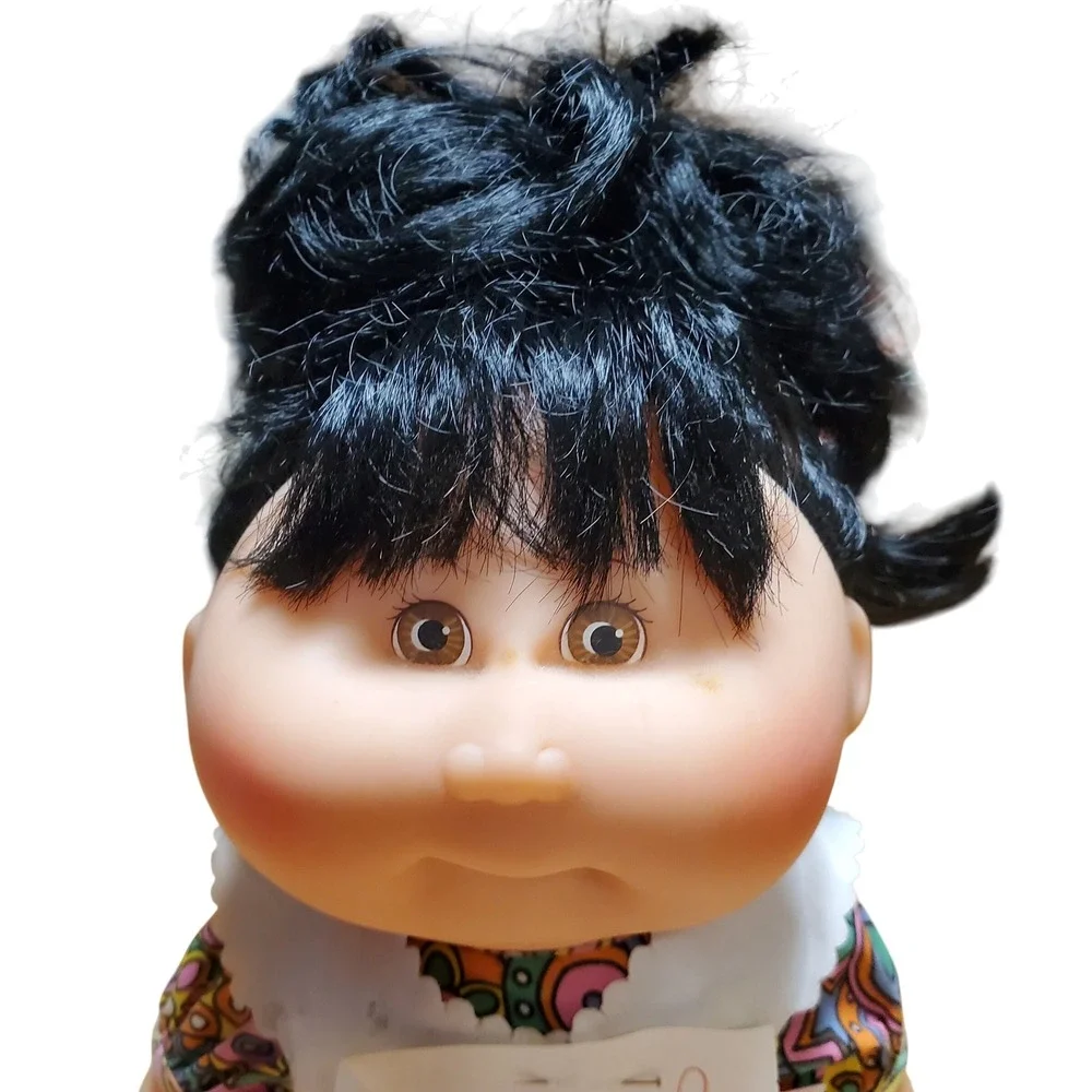 Vintage 1982 Cabbage Patch Kid Doll Black Hair Original Outfit Signature‎